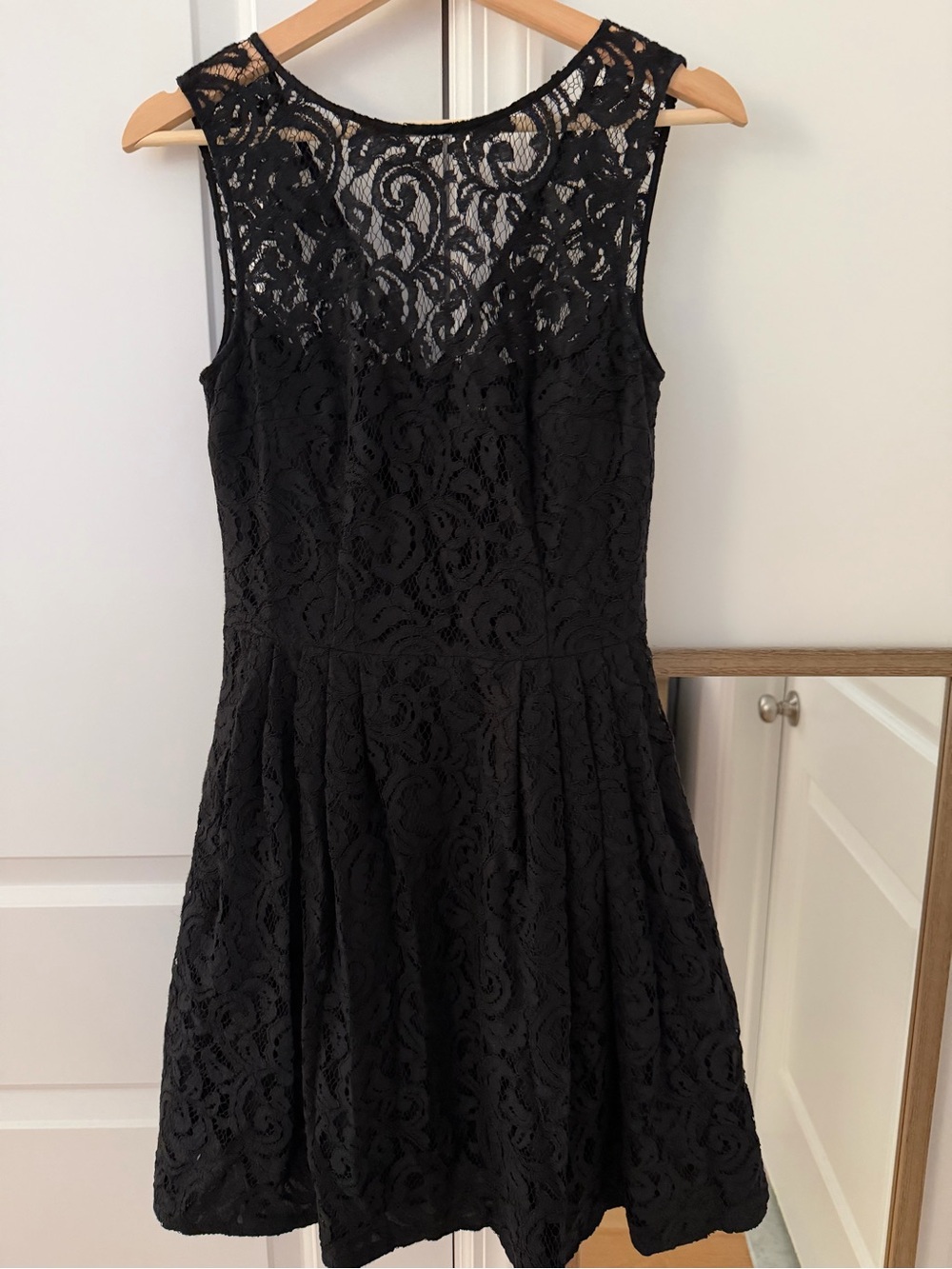 Cynthia Steffe Black Lace Fit & Flare Cocktail Dress Size 4